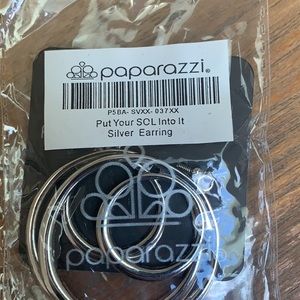 Paparazzi earrings